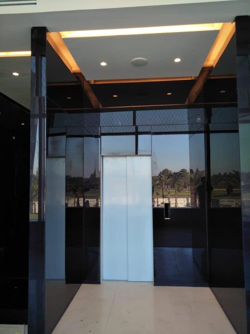 Aéroport International Mohammed V 1